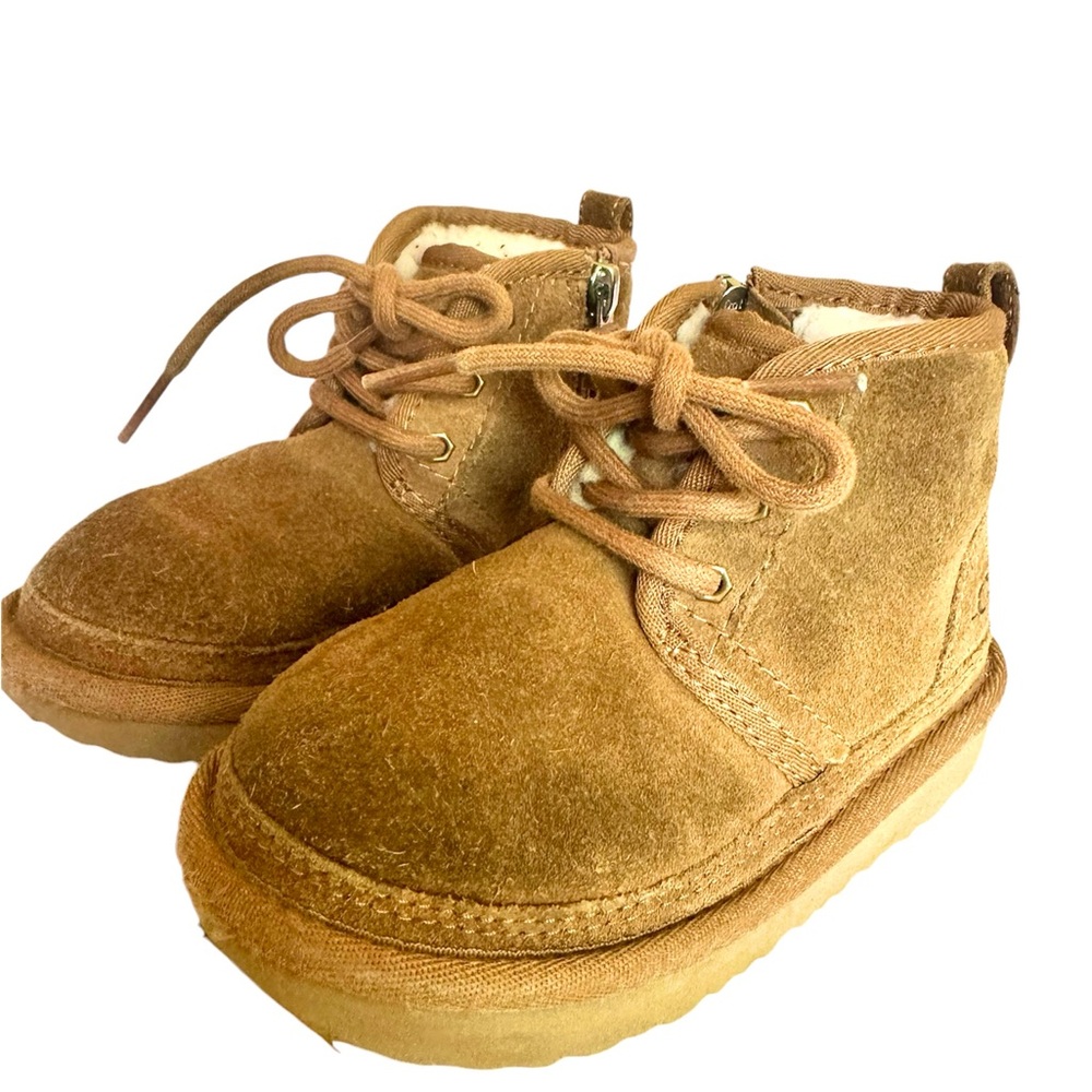 UGG kids Brown Suede Leather Boots Size 9 side zipper 1017320T